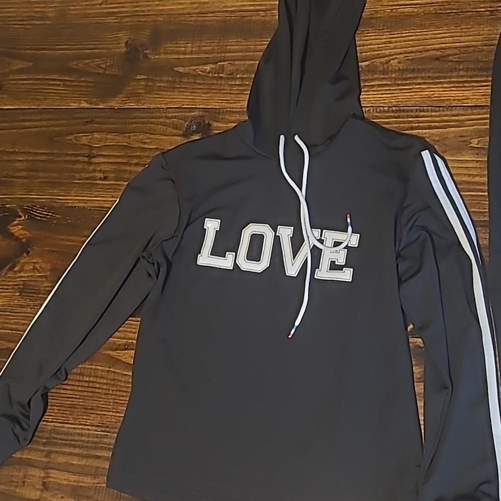 NWOT jogger suit